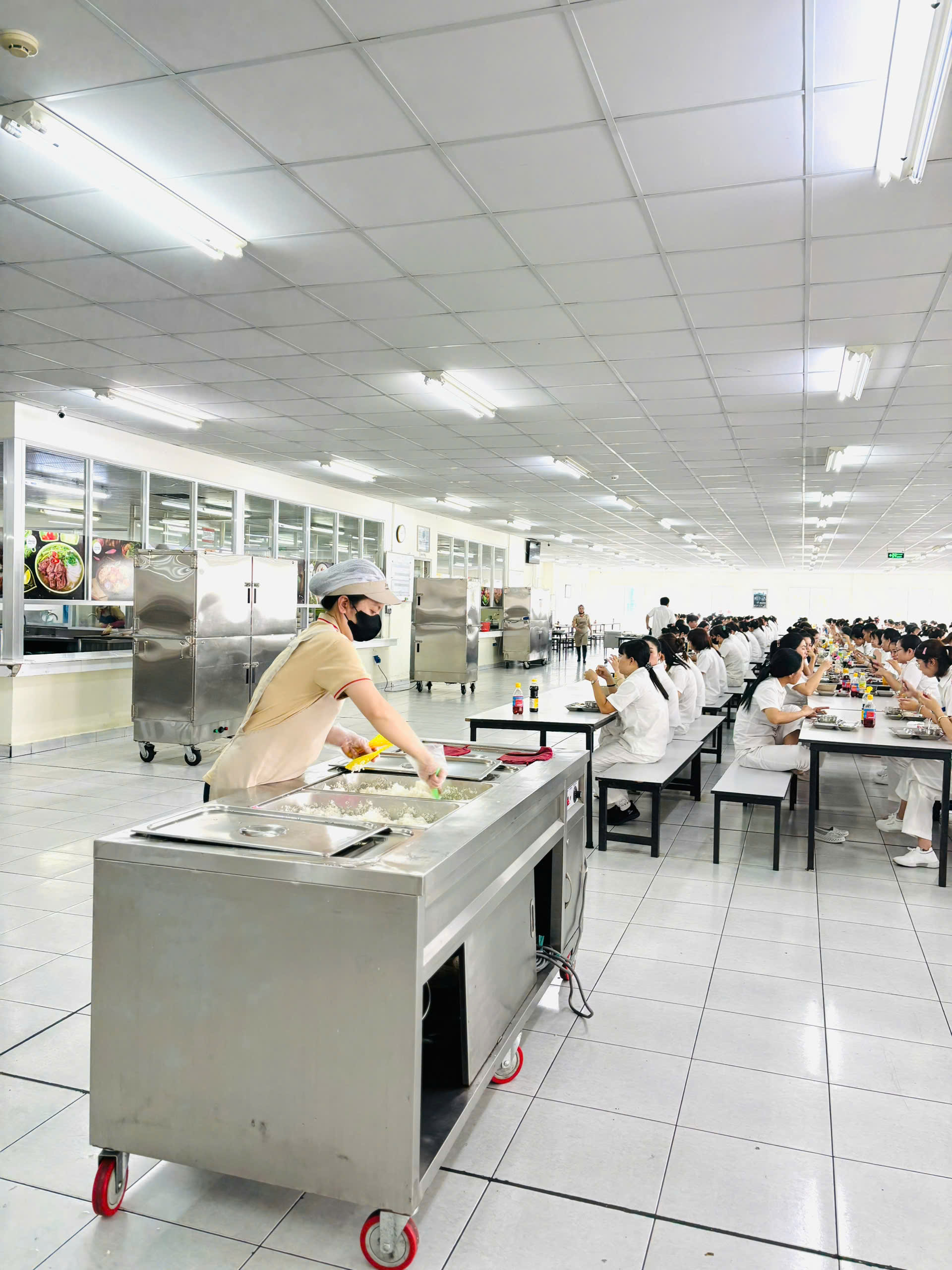 Vệ sinh an toàn thực phẩm- Điều cần thiết ở một đơn vị cung cấp suất ăn công nghiệp